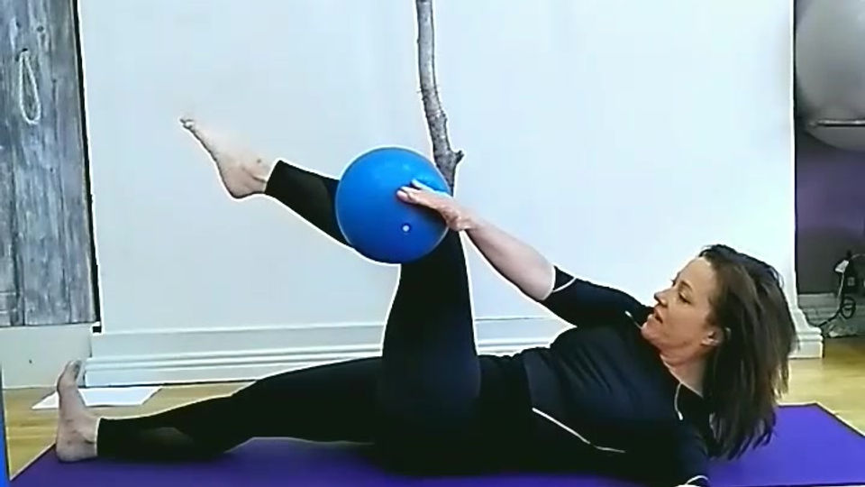 Criss-cross with the small ball